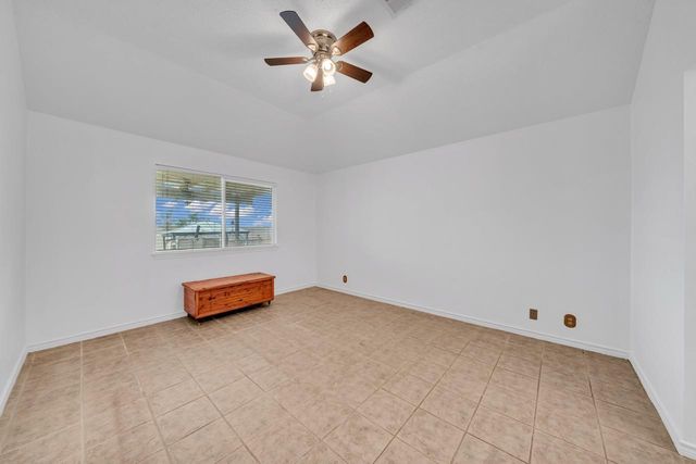 1133 Lago Vista ST, San Marcos, TX 78666