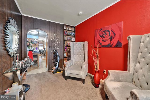 936 N PIKE ST, Reading, PA 19604