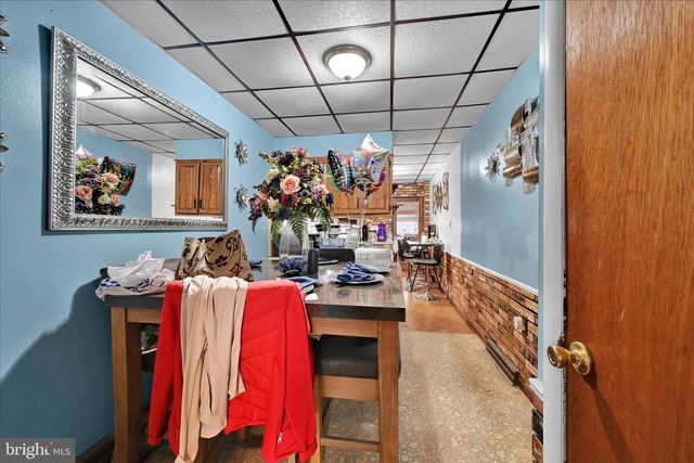 936 N PIKE ST, Reading, PA 19604