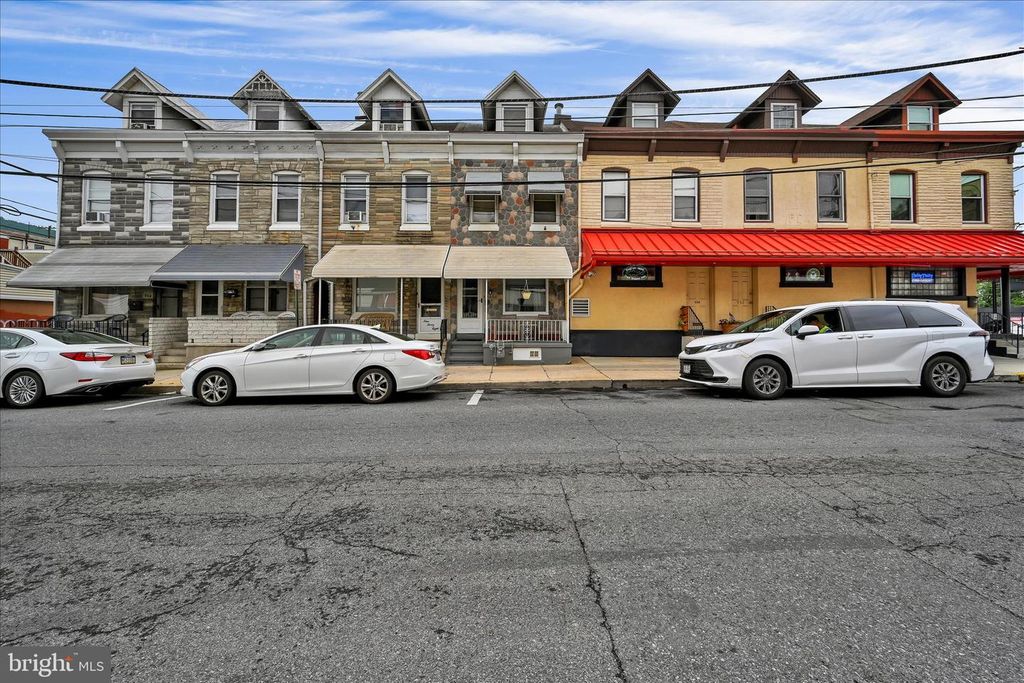 936 N PIKE ST, Reading, PA 19604