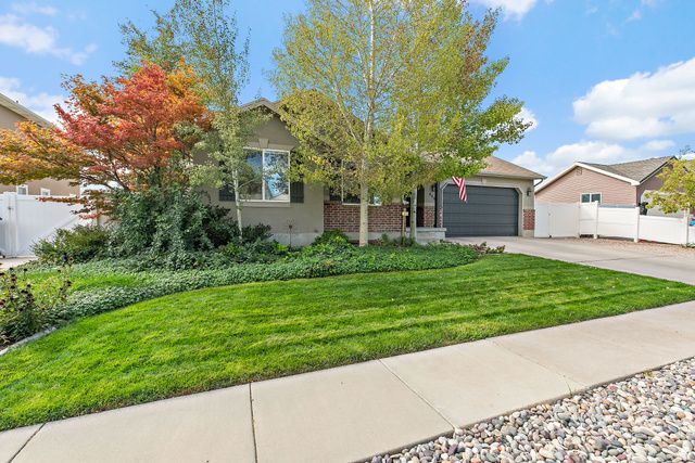 4863 W EMMA MINE DR, Herriman, UT 84096