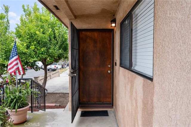 983 W 10th Street, San Pedro, CA 90731