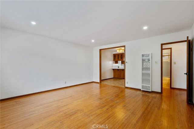 983 W 10th Street, San Pedro, CA 90731