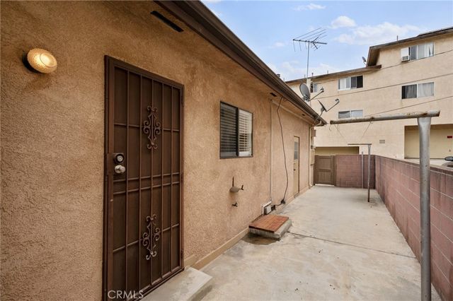 983 W 10th Street, San Pedro, CA 90731
