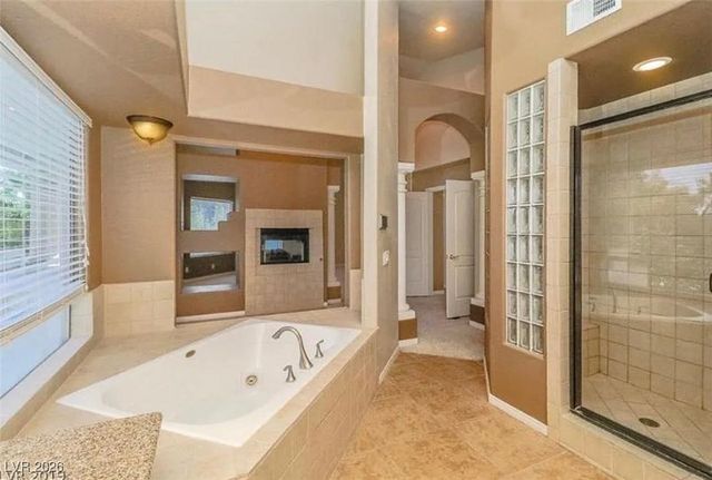 2460 Monarch Bay Drive Drive, Las Vegas, NV 89128