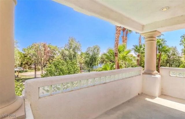 2460 Monarch Bay Drive Drive, Las Vegas, NV 89128