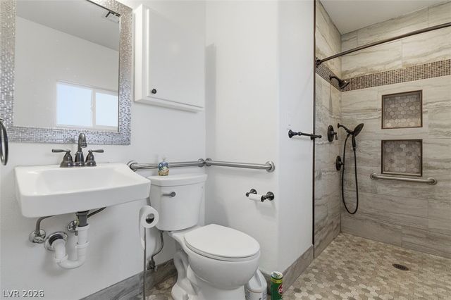 4650 Patterson Avenue, Las Vegas, NV 89104