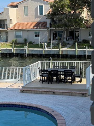 120 Lehane Terrace 206, North Palm Beach, FL 33408