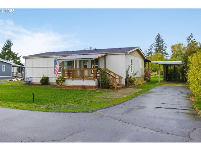 93295 TERRITORIAL Hwy 5, Junction City, OR 97448