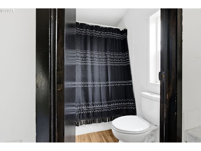 93295 TERRITORIAL Hwy 5, Junction City, OR 97448