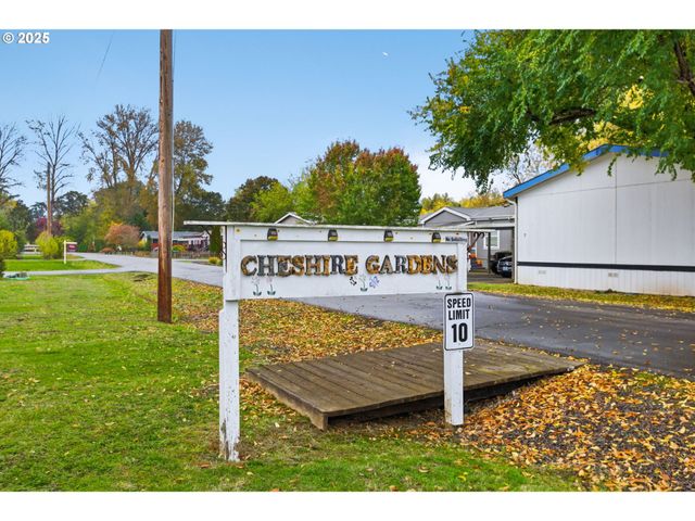 93295 TERRITORIAL Hwy 5, Junction City, OR 97448