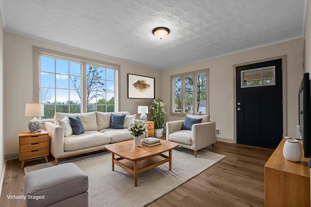 100 Whitener Avenue, Spartanburg, SC 29306