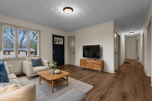 100 Whitener Avenue, Spartanburg, SC 29306