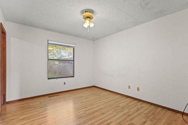 1738 N Oak Grove Avenue, Springfield, MO 65803