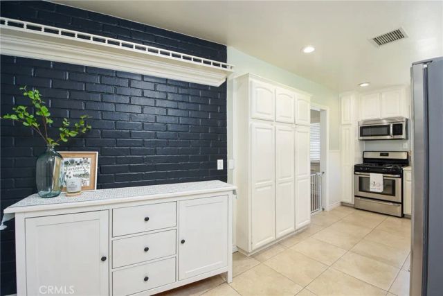 7311 Westwood Drive, Riverside, CA 92504