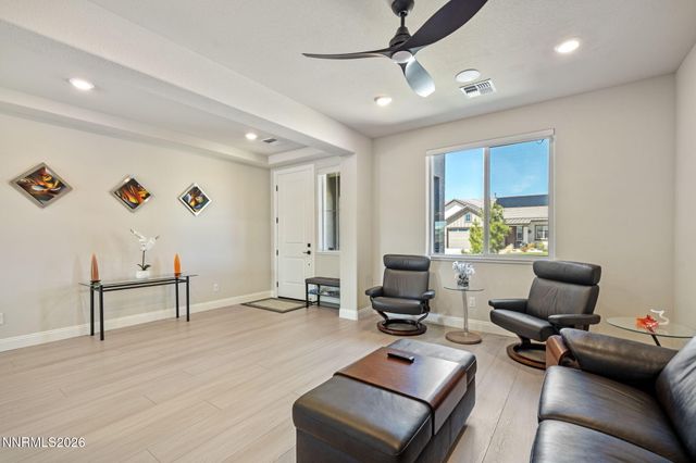 1018 Carico Valley Place, Sparks, NV 89441