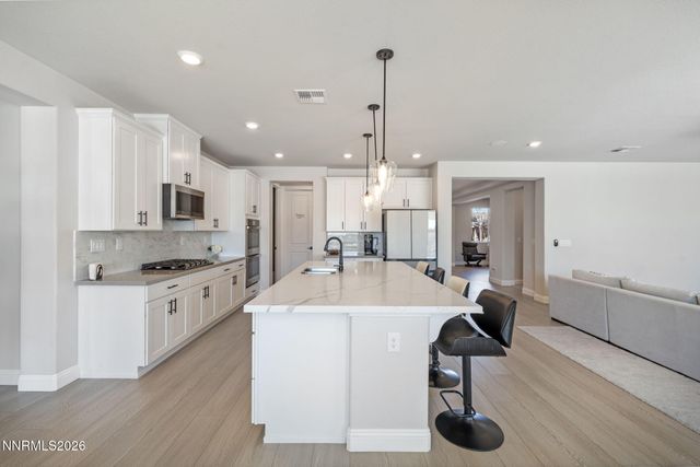 1018 Carico Valley Place, Sparks, NV 89441