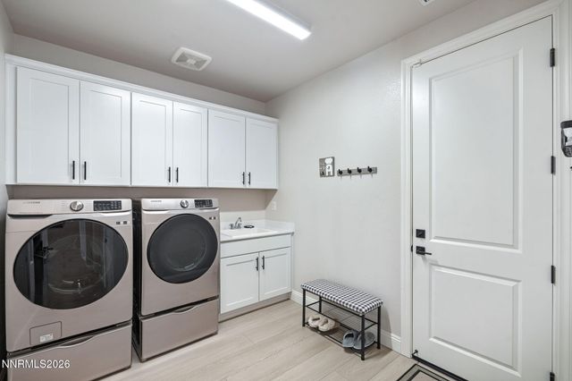 1018 Carico Valley Place, Sparks, NV 89441