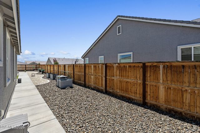 1018 Carico Valley Place, Sparks, NV 89441