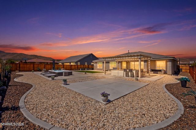 1018 Carico Valley Place, Sparks, NV 89441