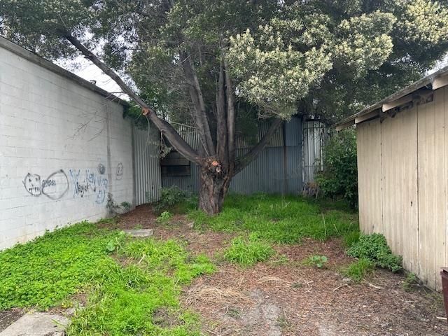 1024 50Th Ave, Oakland, CA 94601