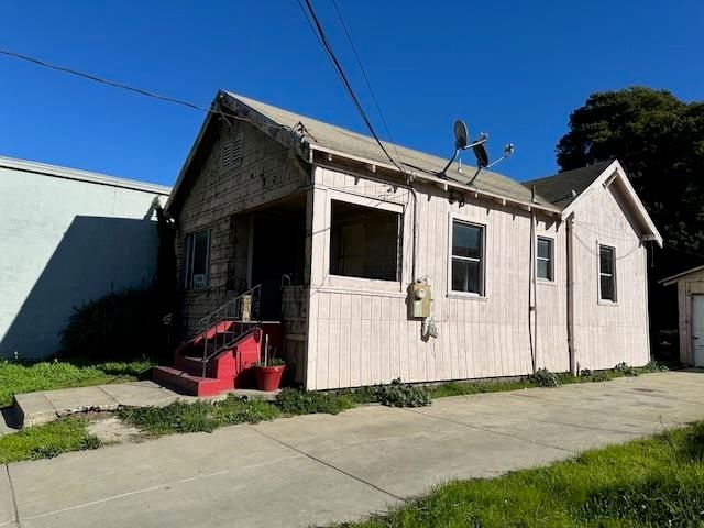 1024 50Th Ave, Oakland, CA 94601