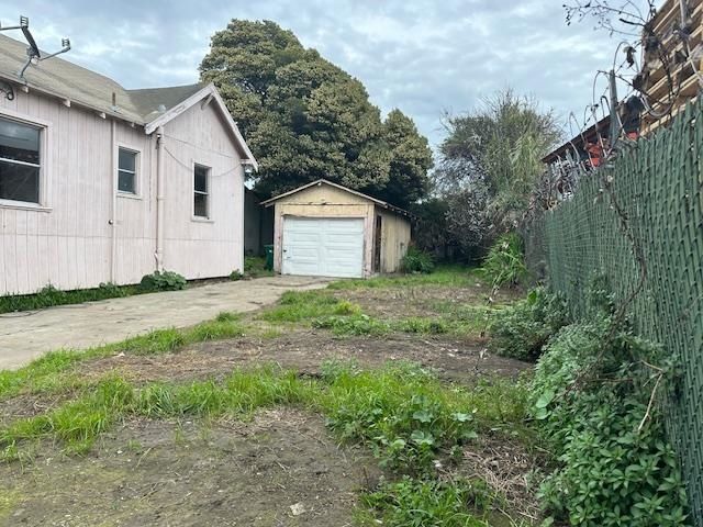 1024 50Th Ave, Oakland, CA 94601