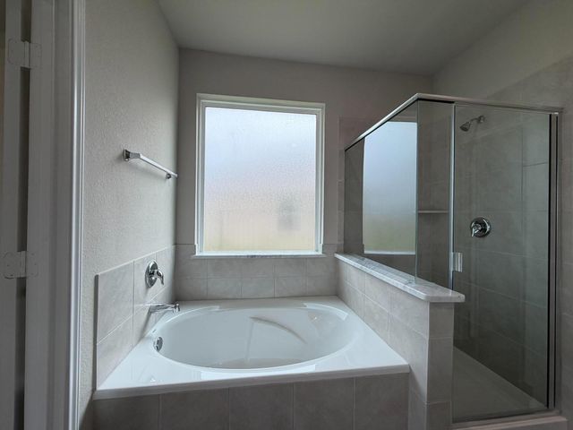 1882 Glacier Gorge Trail, Dayton, TX 77535
