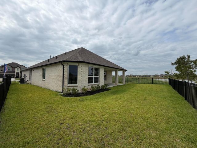 1882 Glacier Gorge Trail, Dayton, TX 77535