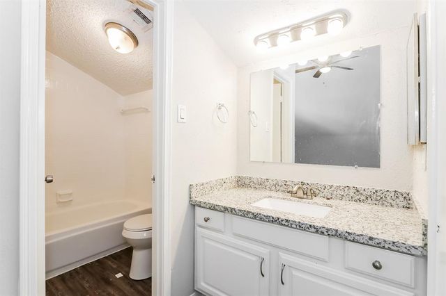 526 Reecewood Lane, Missouri City, TX 77489