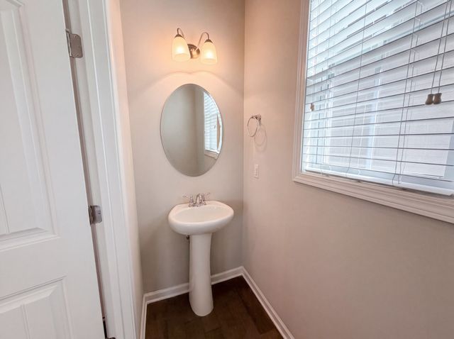 415 Prestige Ct, Pleasant View, TN 37146