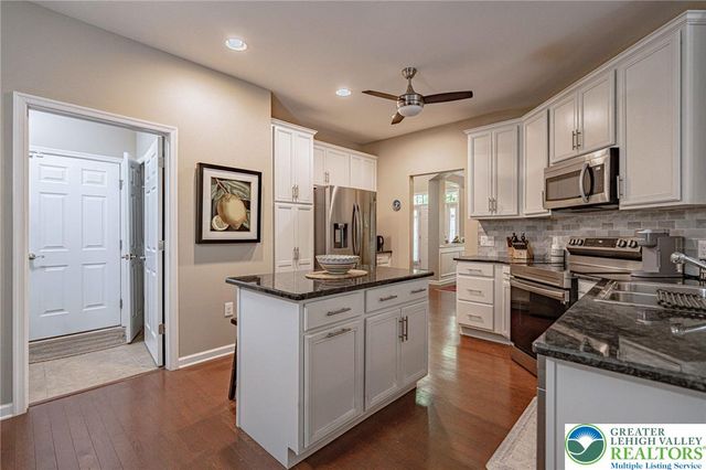 5311 Glory Way, Hanover Twp, PA 18017