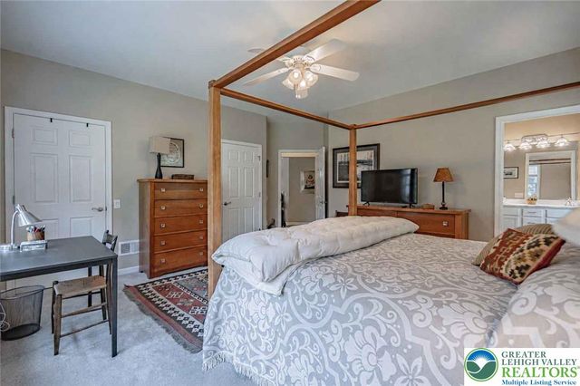 5311 Glory Way, Hanover Twp, PA 18017
