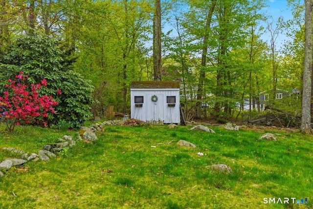 19 Maplewood Drive, East Lyme, CT 06333