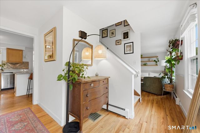 19 Maplewood Drive, East Lyme, CT 06333