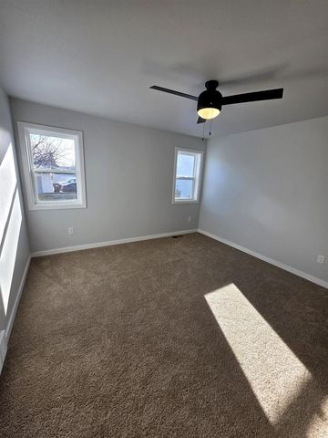 980 BYRD AVENUE, Neenah, WI 54956