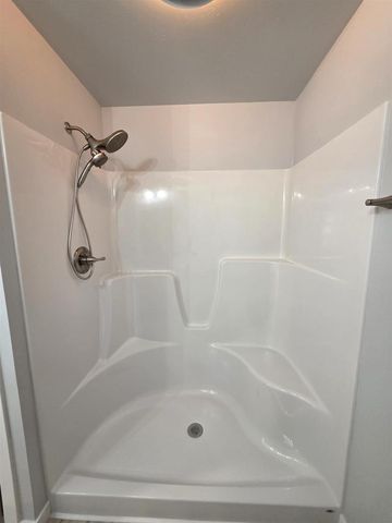 980 BYRD AVENUE, Neenah, WI 54956