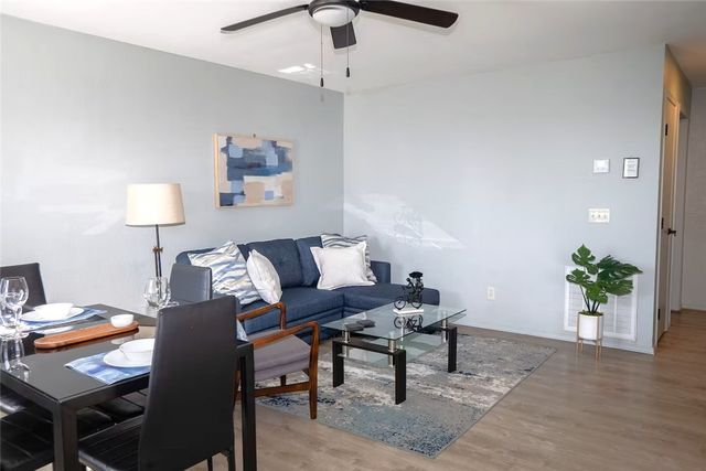 502 SE B Street A, Bentonville, AR 72712