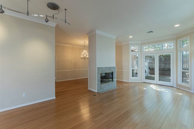 79 Sugar Creek Place, Woodway, TX 76712