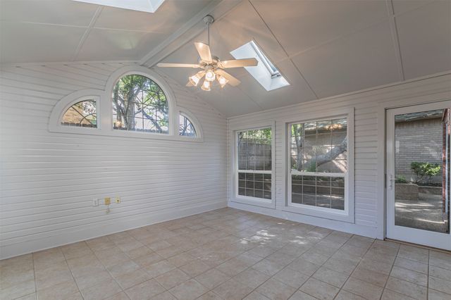 79 Sugar Creek Place, Woodway, TX 76712