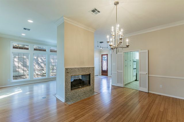 79 Sugar Creek Place, Woodway, TX 76712