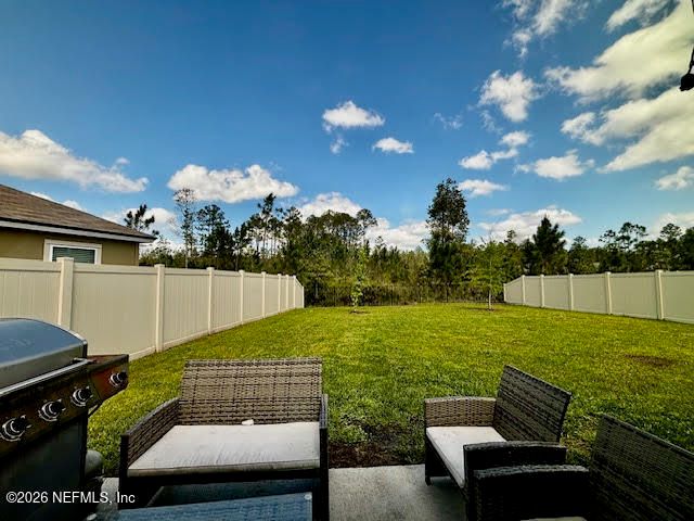 65183 FOREST GLEN Lane, Yulee, FL 32097
