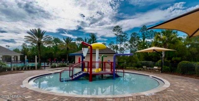 65183 FOREST GLEN Lane, Yulee, FL 32097