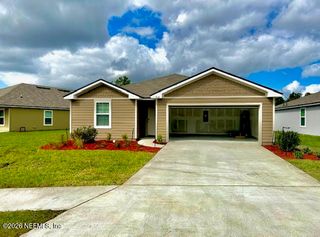 65183 FOREST GLEN Lane, Yulee, FL 32097