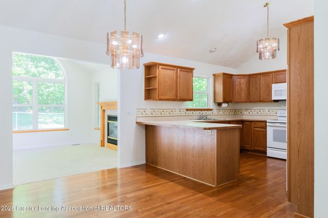 5730 Cartago Drive, Lansing, MI 48911