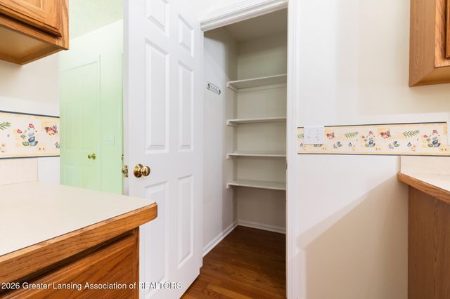 5730 Cartago Drive, Lansing, MI 48911