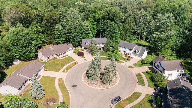 5730 Cartago Drive, Lansing, MI 48911