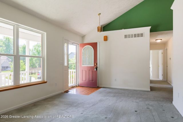 5730 Cartago Drive, Lansing, MI 48911