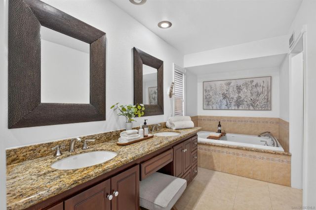 3326 Avenida Sierra, Escondido, CA 92029