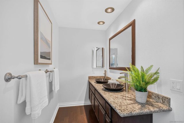 3326 Avenida Sierra, Escondido, CA 92029